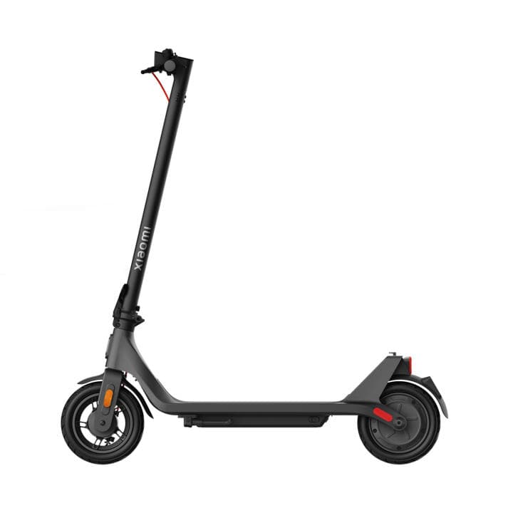 Official | Xiaomi Electric Scooter 4 Lite (2nd Gen), Diseño cómodo y optimizado, Ruedas neumáticas de 10", 25 km Autonomía del patinete*, 25 km/h Velocidad máxima*, Potencia nominal del motor de 300 W*, Pendiente máxima del 15 %*, Aprobado por la DGT